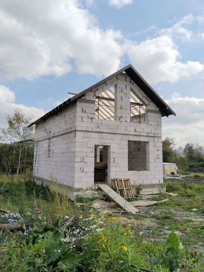 Дом 100 м² на участке 4 сот.