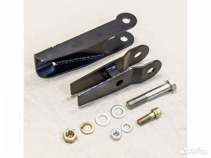 Кронштейн под тягу для Toyota Land Cruiser 80/105