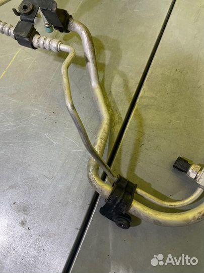 Трубка кондиционера передняя Kia Ceed Ed хэтчбек