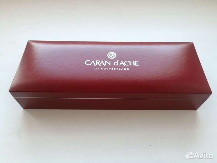 Ручка Caran d'Ache of Switzerland
