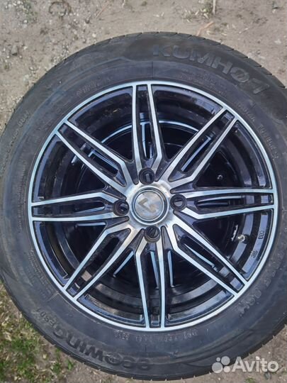 Диски литые R15 на хендай солярис, киа Рио