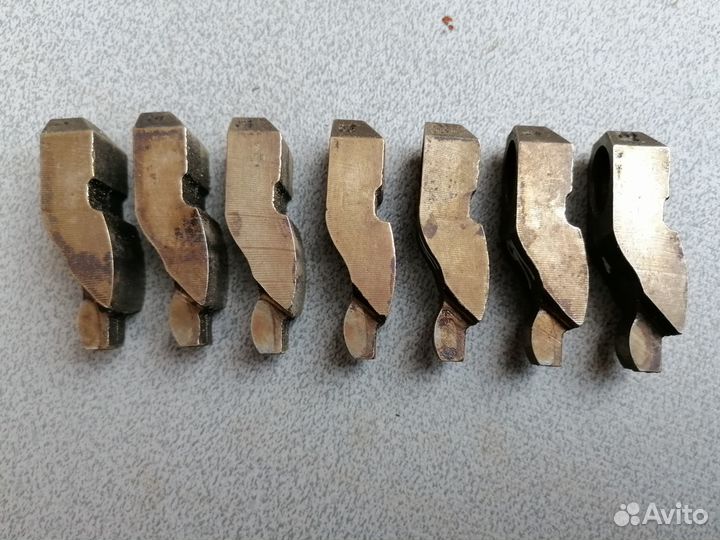 Рокер клапана (коромысло) Daewoo Nexia 8кл 1995-16