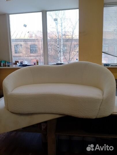 Швея закройщица по мягкой мебели