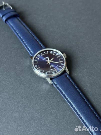 Ракета суточные Знак качества СССР наручные часы