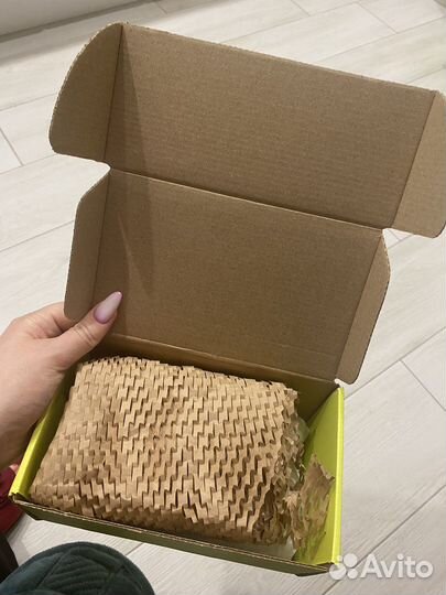 Коробка из золотого яблока