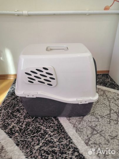 Закрытый лоток для кошек