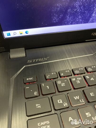 Игровой ROG strix GTX 4Gb/12 озу/17 дюймрв IPS