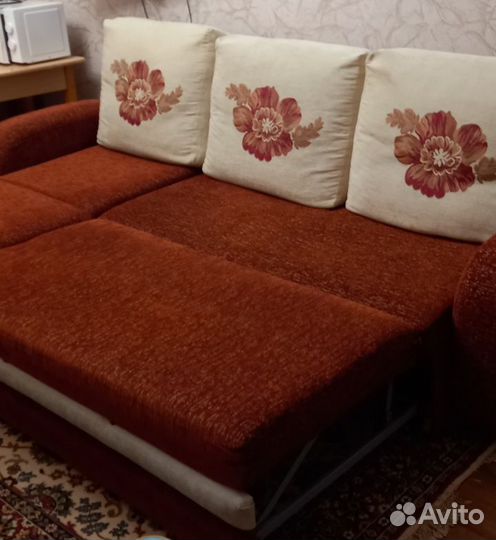 Угловой диван бу