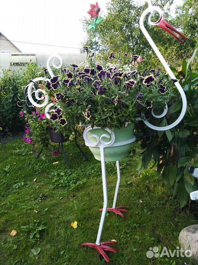 Ручная работа из металла. Украшение садового участ