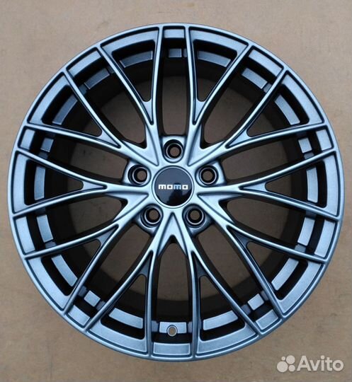 Диски R18 X'trike X-130 G сверловка 5x114.3 новые