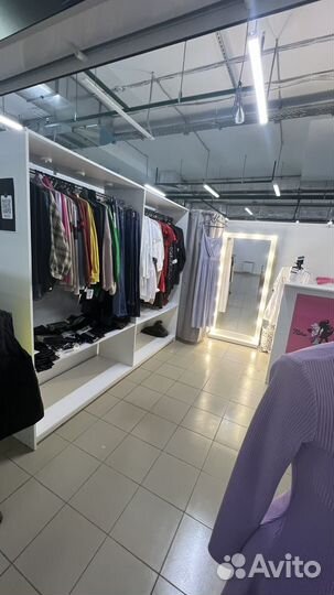 Готовый шоурум со всем оборудованием