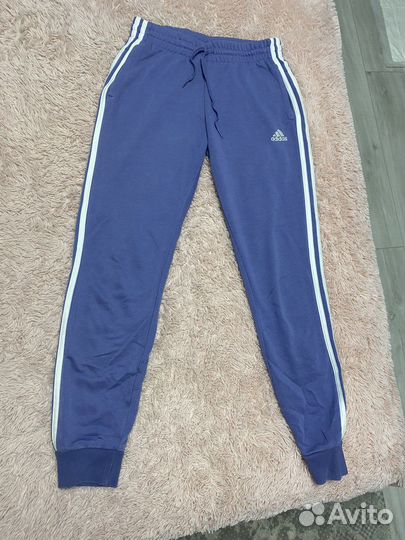 Спортивный костюм adidas женский