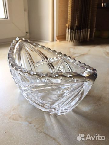Хрустальная ваза