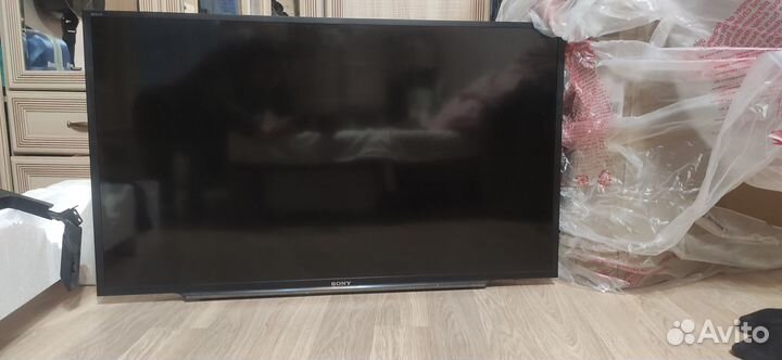Телевизор Sony KDL-40WD653