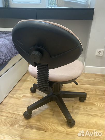 Компьютерное кресло