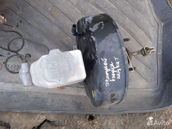 Тормозной вакуум на хундай акцент