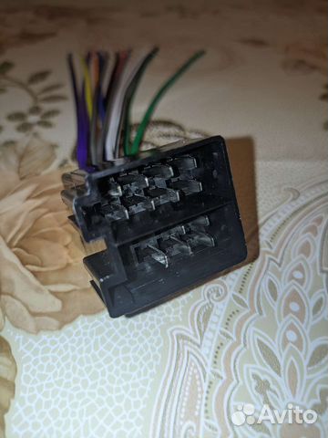 Евроразъем ICO для подключения магнитолы