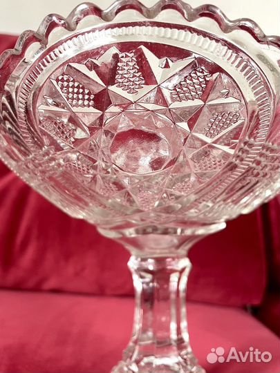 Хрустальная ваза фруктовница