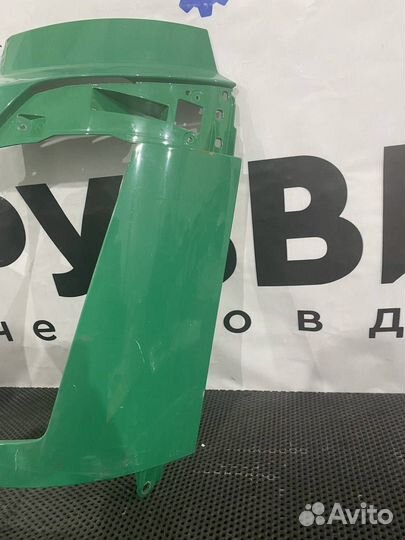 Окантовка левой фары Volvo FH4 82884026