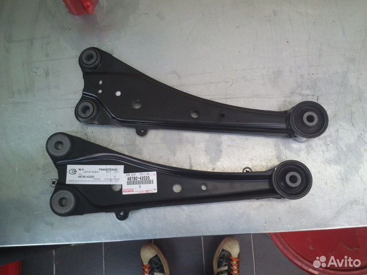 Сайлентблок заднего продольного рычага RAV4 усилен