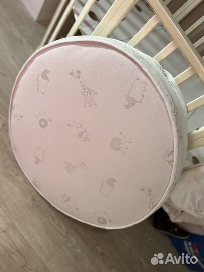 Матрас в круглую кроватку