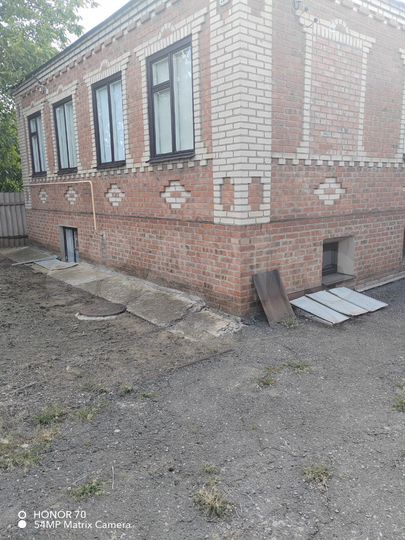 Дом 114 м² на участке 8 сот.