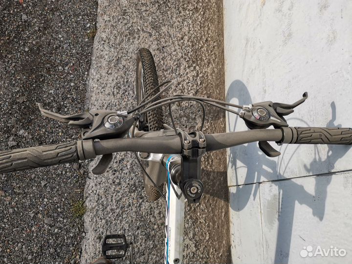 Велосипед спортивный