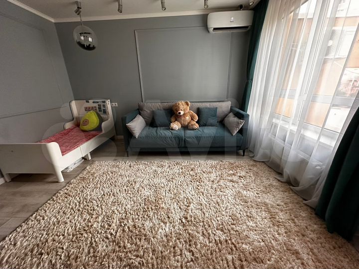 2-к. квартира, 62 м², 1/10 эт.