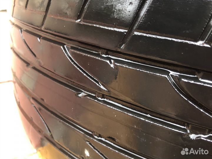 Bridgestone Dueler H/P Sport 215/65 R16