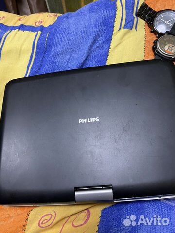 Philips portable DVD player model PD9048/51