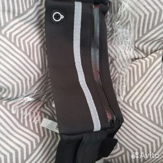 Спортивная сумка новая на пояс женская