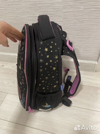 Рюкзак школьный