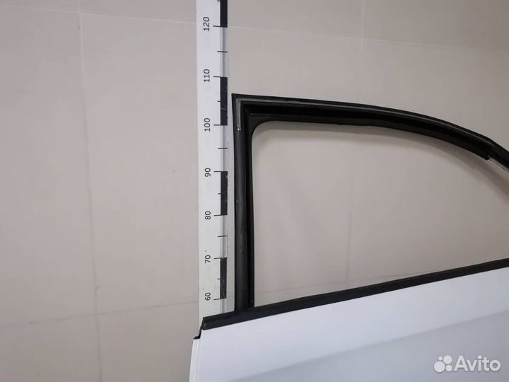 Дверь задняя левая Skoda Rapid