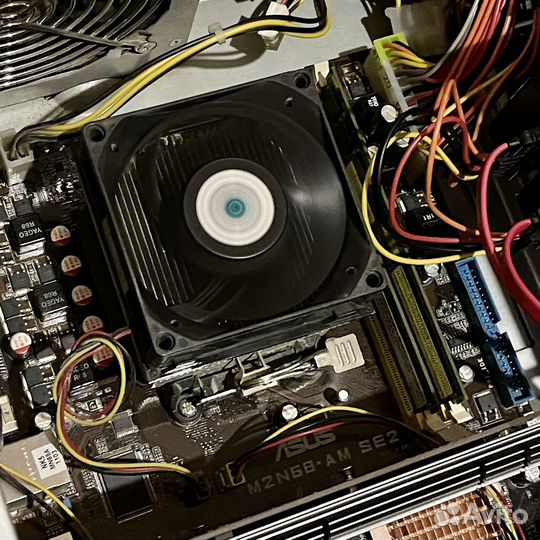 Материнская плата M2N68-AM SE2