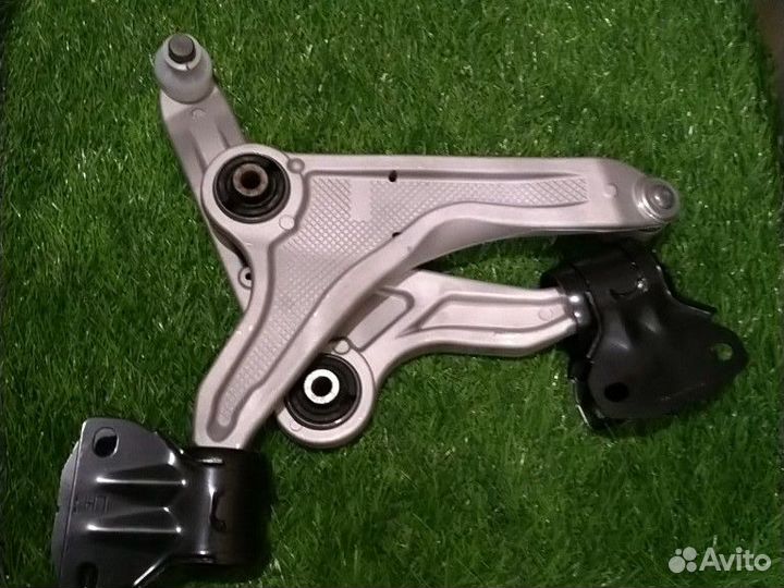 Рычаг Форд Мондео 5 2015-2019г новый