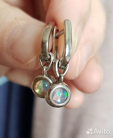 Серебряные серьги с опалом