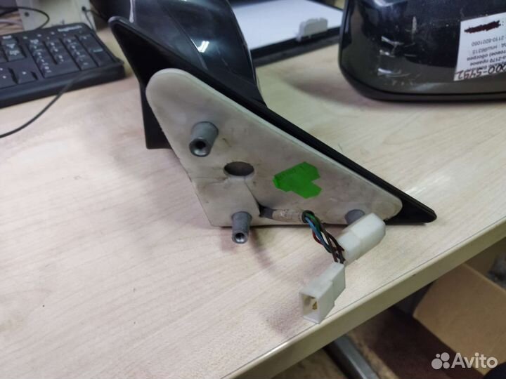 Зеркало заднего вида Лада 2110 электрическое с под