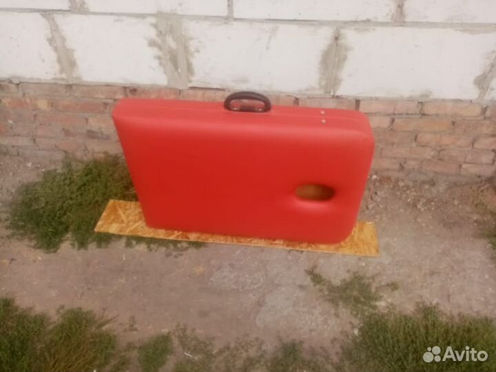 Массажный стол складной с вырезом