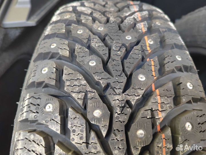 Nokian Tyres Hakkapeliitta 9 195/65 R15 95T