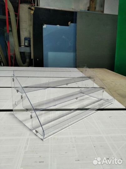 Изделия на заказ. Резка пластика, фанеры, мдф