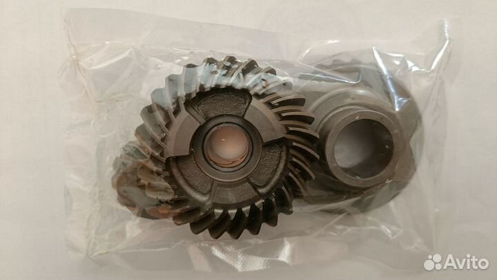 Шестерни редуктора лодочных моторов Yamaha 9.9/15