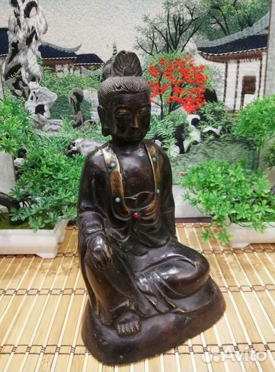 Старинная статуэтка Будда Гуаньинь Бодхисаттва