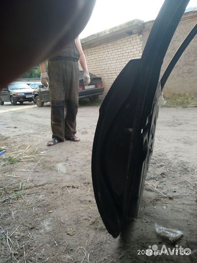 Лифан Солано дверь левая задняя