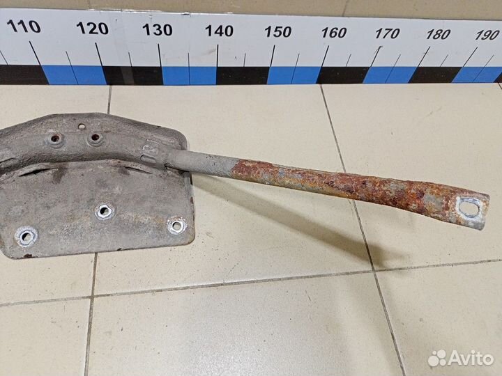 Кронштейн (сопут. товар) 5-serie GT F07 2009-2016