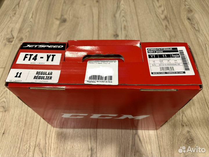 Коньки CCM SK Jetspeed FT4 regular YTH p.11.0