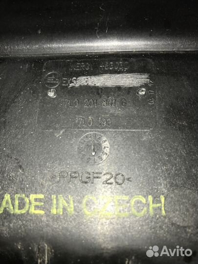 Абсорбер на Туарег 03-07 7L0201801G