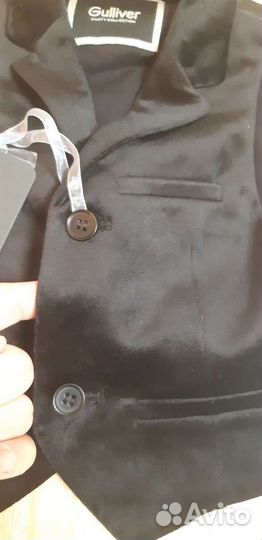 Нарядная бархатная жилетка для мальчика на год