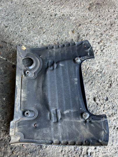 Крышка двс декоративная Kia Magentis G6BV