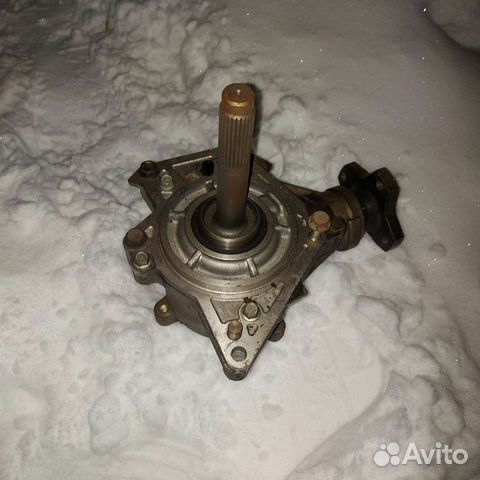 Угловой редуктор Nisaan X-trail