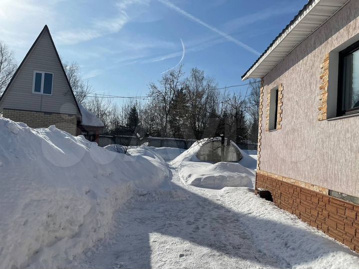 Дом 237 м² на участке 10 сот.